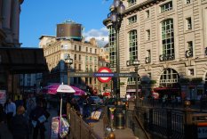 Piccadilly Circus