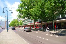 Wohltatsche Buchhaundlung